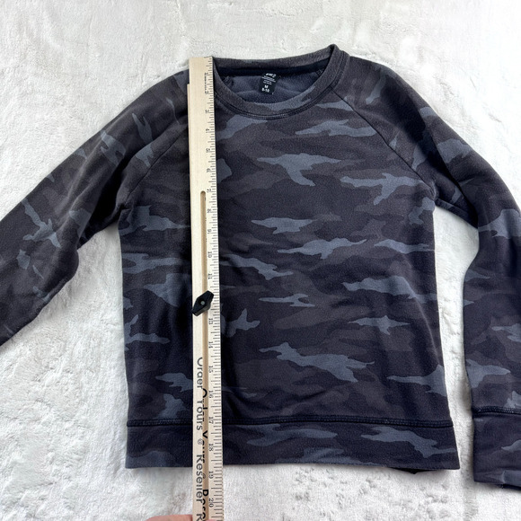 Athleta Girl Sweatshirt Size m 8-10 Long Sleeve Active Gym Athletic Train - Picture 7 of 10